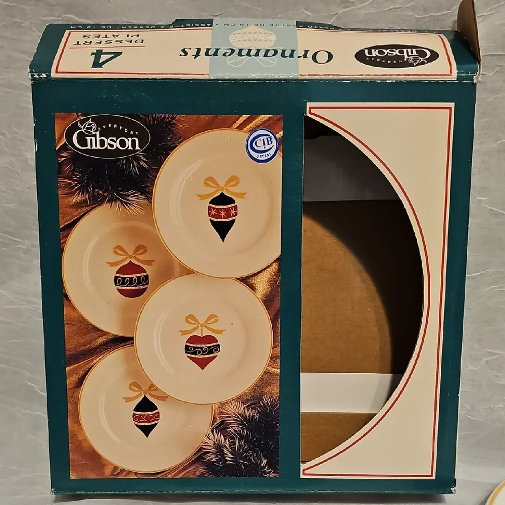 Gibson Holiday Ornament Dinner Plates - Set of 4